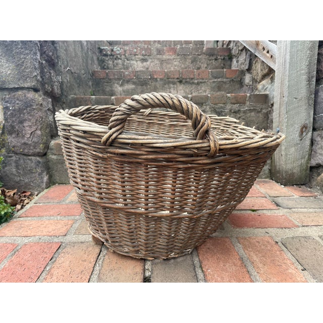 Early 20th Century Antique Wicker Laundry Basket For Sale - Image 5 of 9