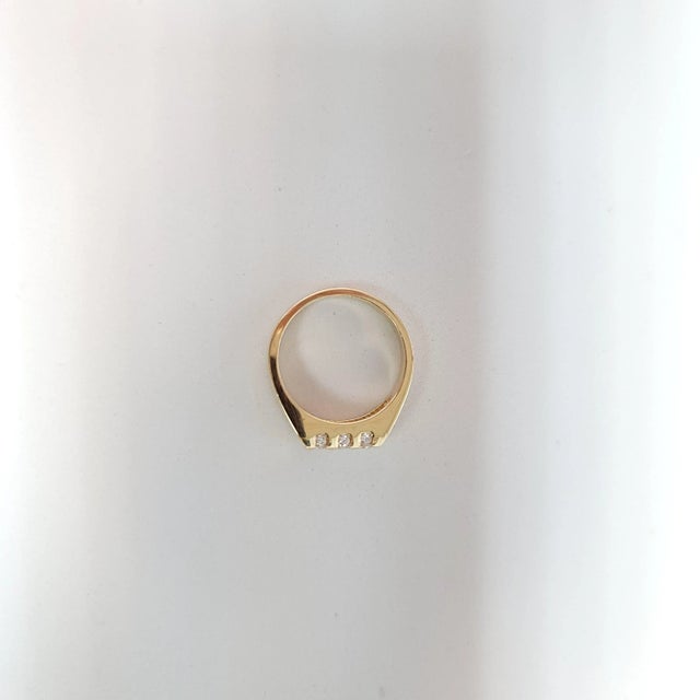 Contemporary Curved Nine Stone Diamond Ring .50cttw 14k Yellow Gold, Size 5 For Sale - Image 3 of 4