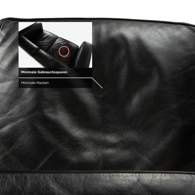 LC2 Sofa in Leather and Chrome by Le Corbusier for Cassina For Sale - Image 12 of 18