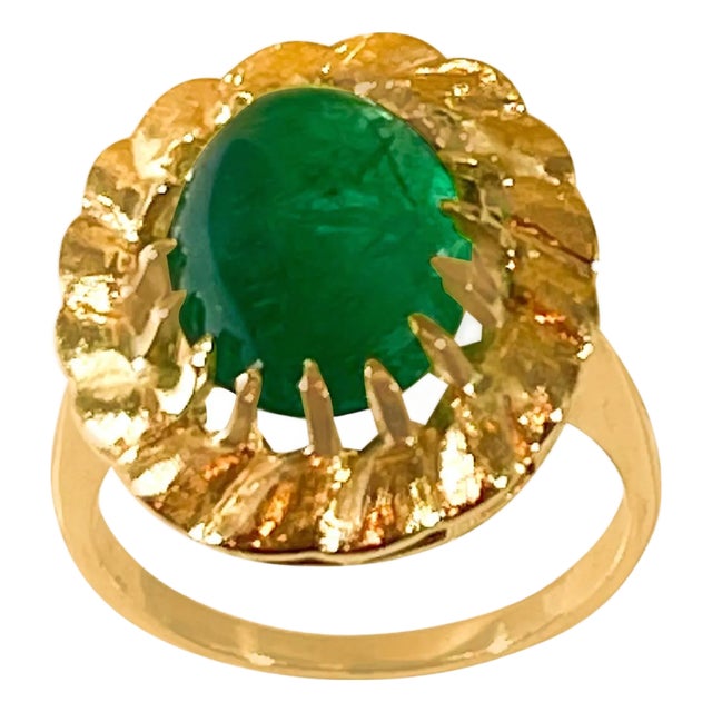 4.5 Carat Oval Emerald Cabochon 14 Karat Yellow Gold Cocktail Ring Vintage For Sale