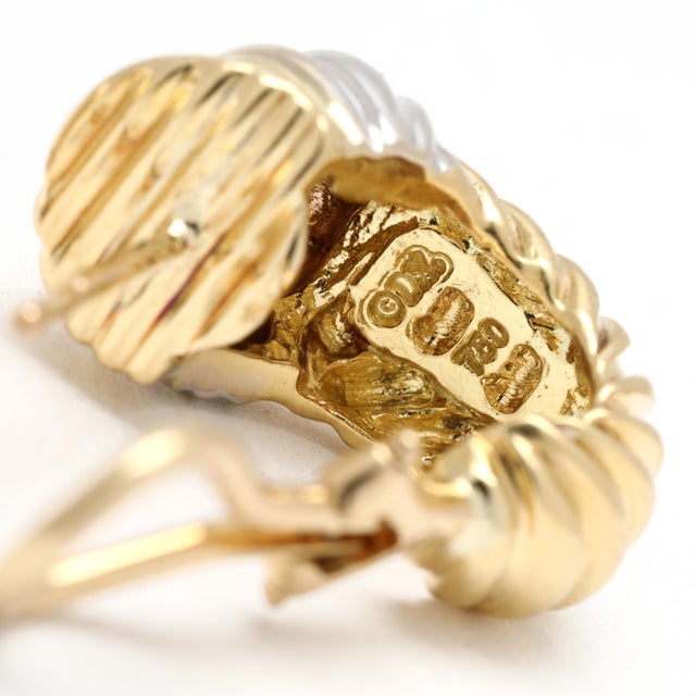David Yurman Shrimp Clip on Earrings, 18k White & Yellow Gold, Length 19.4 Mm, A Pair For Sale - Image 4 of 4