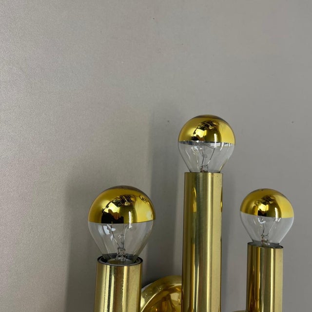 Brass Tube Torch Wall Light from Gaetano Sciolari, Italy, 1970s For Sale - Image 6 of 15