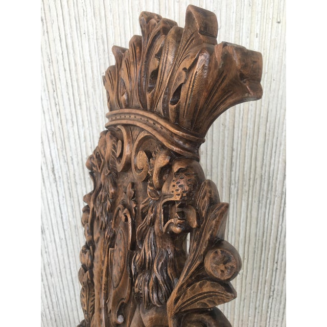 Brown Pair of 18th Century Italian Renaissance Lion Carved Walnut Sgabello Hall Chairs For Sale - Image 8 of 18