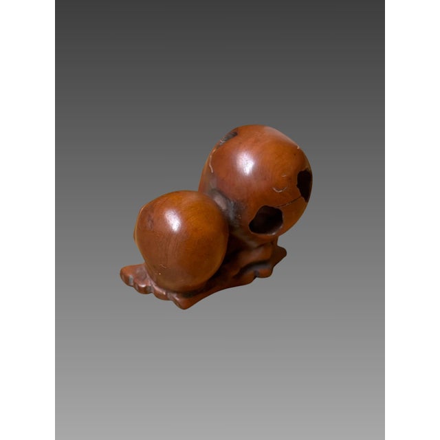Wood Japanese Meiji Era Netsuke with Skulls, 19th Century For Sale - Image 7 of 8