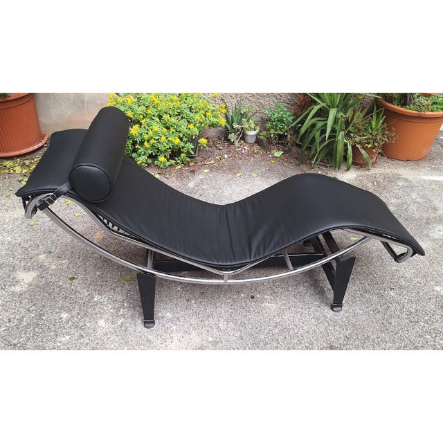 Mid-Century Modern Vintage LC4 Lounge Chair by Le Corbusier for Cassina, 1970s For Sale - Image 3 of 13