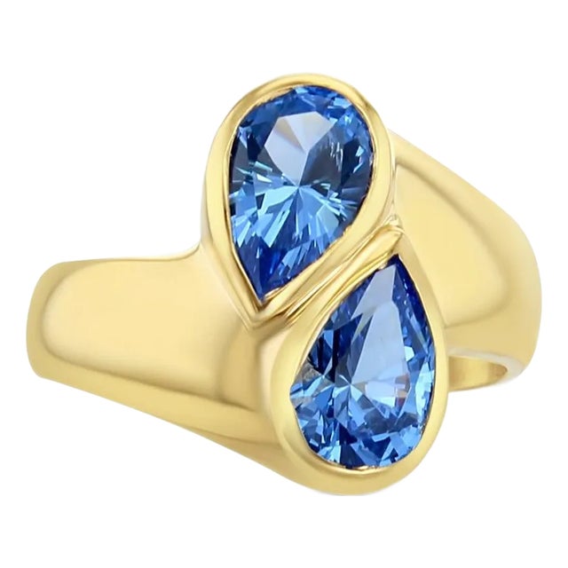 Teardrop Blue Topaz Bypass Ring 14k Yellow Gold, Size 5 For Sale