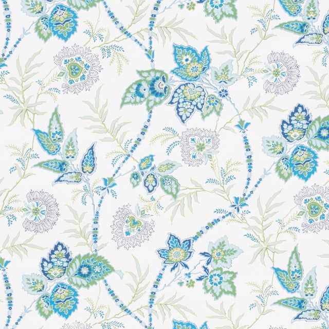 This listing is for a wallpaper sample only. If you'd like to purchase this wallpaper, please click here:...