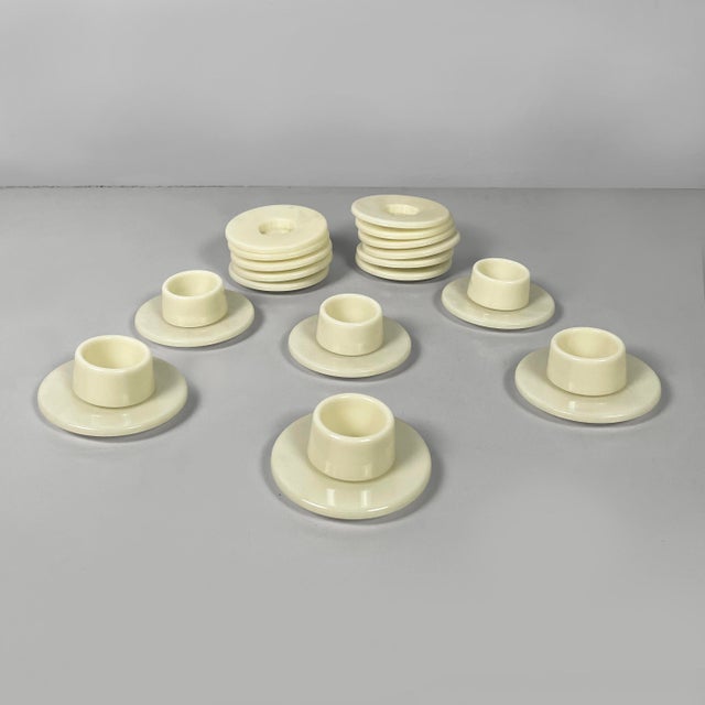 Italian Modern White Plastic Cups and Saucers from Angelo Mangiarotti, 1970s, Set of 23 For Sale - Image 11 of 11