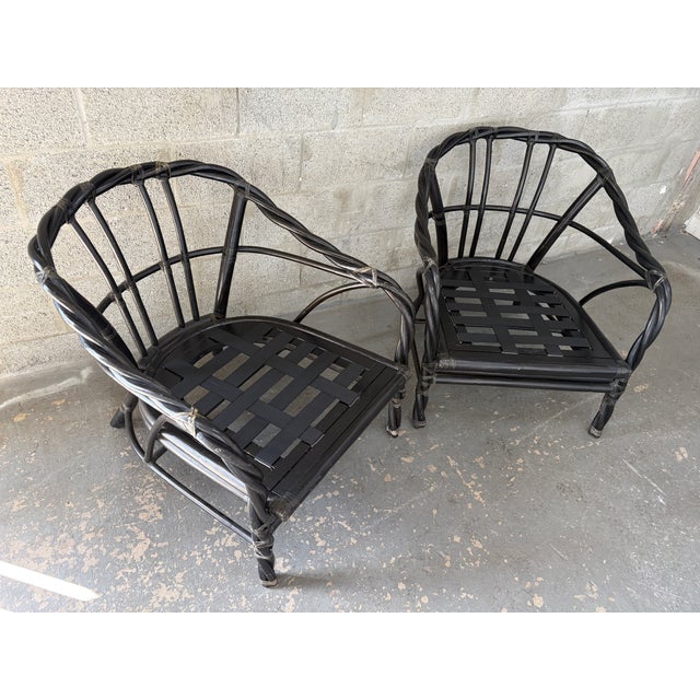 A Pair of Coastal Stylle Rattan Lounge Chairs by McGuire. Circa 1980s. For Sale In Miami - Image 6 of 18