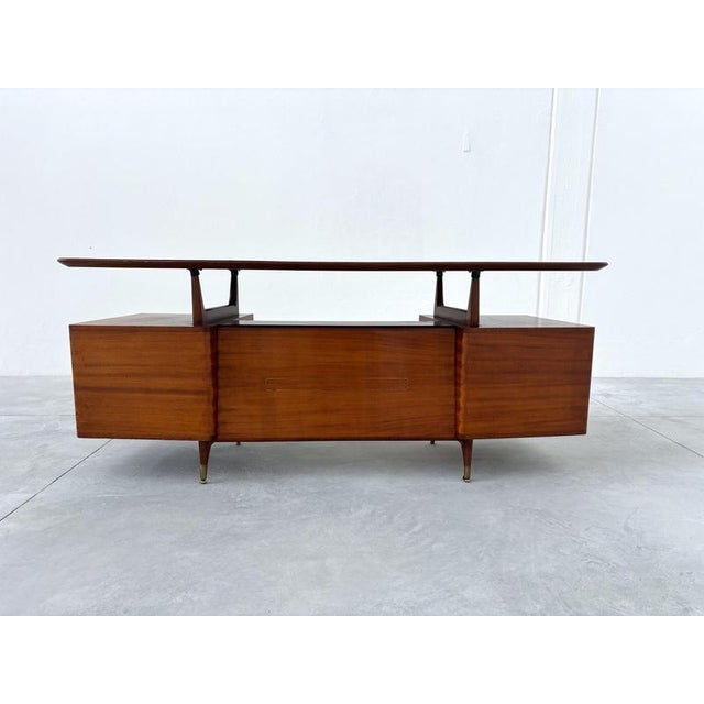 1950s Mid-Century Italian Wood and Brass Desk from La Permanente Mobili Cantù, Italy, 1950 For Sale - Image 5 of 12