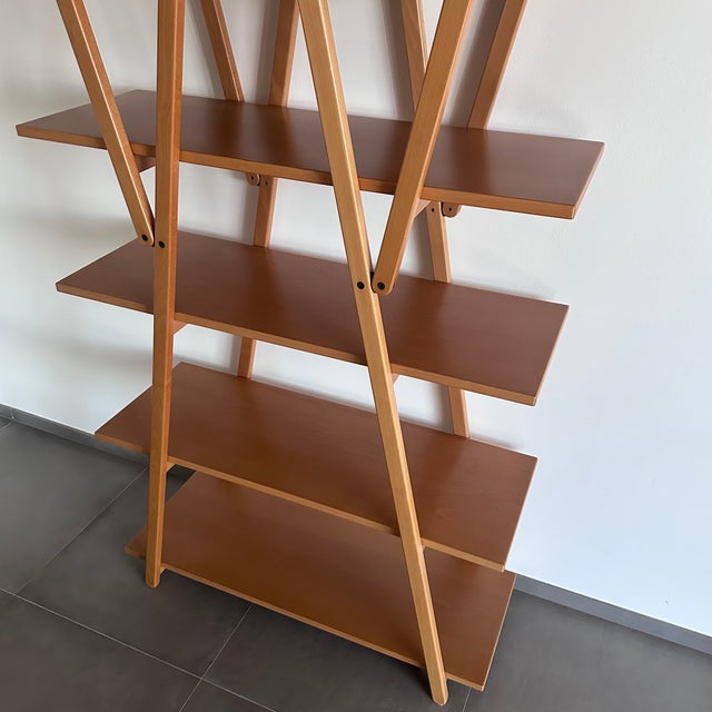 1970s Nuvola Rossa Beech Bookcase by Vico Magistretti for Cassina, 1977 For Sale - Image 5 of 12