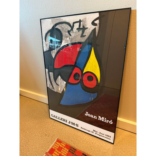 Joan Miro 1983 Galerie Maeght Galleri JMS Exhibition Poster Acrylic Box Frame Jerry Solomon Munn For Sale - Image 10 of 11