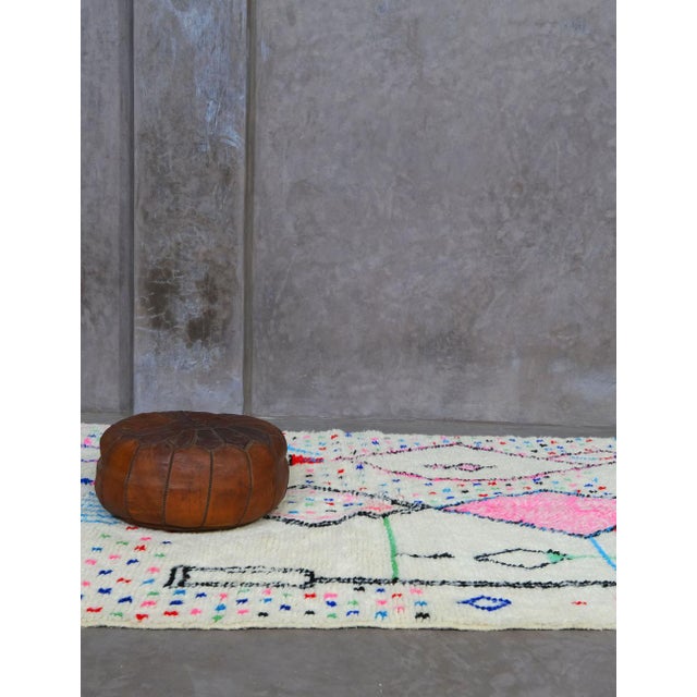 Textile Moroccan Azilal Wool Rug - 8.2 X 4.7 Ft For Sale - Image 7 of 9