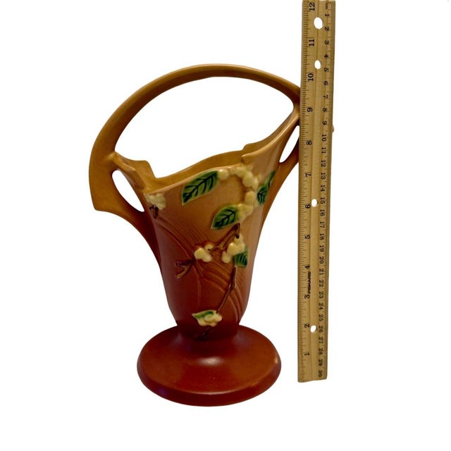 Ceramic Roseville Pottery Snowberry Basket Shape 1bk-10 Dusty Rose (Pink) 1940’s. For Sale - Image 7 of 7