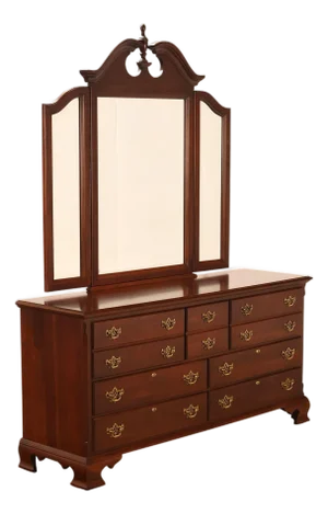 Cochran Mahogany Chippendale Style Cherry Dresser With Mirror