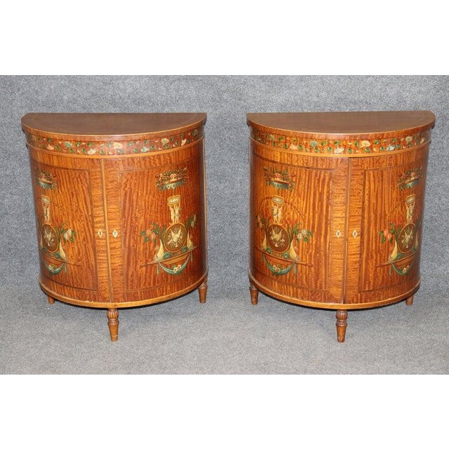 Wood Clear All Fine Pair English Satinwood Adams Style With Paint Decoration 1920s Era Commodes For Sale - Image 7 of 16