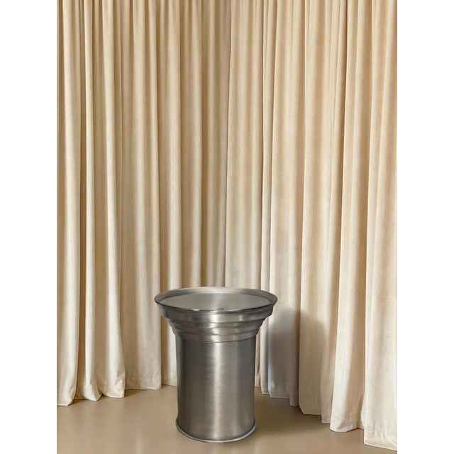 Metal Rl 06 Round Side Table in Licorice Glossy Varnished Aluminum by Caspal For Sale - Image 7 of 12