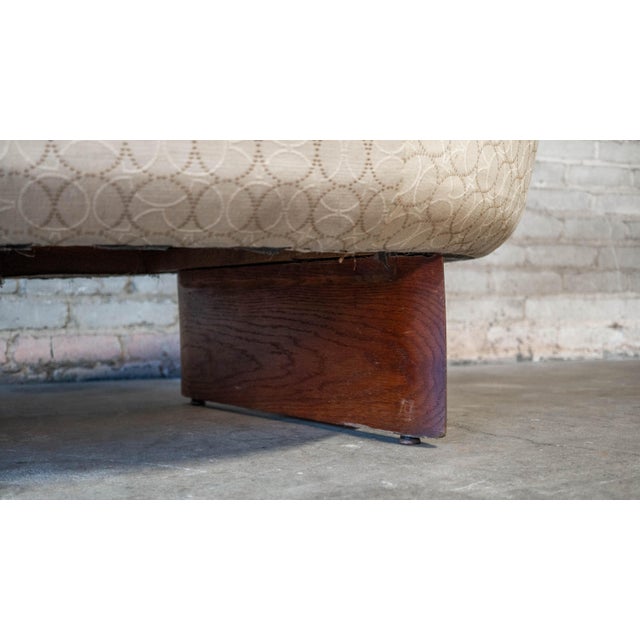1950s Vladimir Kagan for Kagan-Dreyfuss Inc Walnut Sofa For Sale - Image 16 of 17
