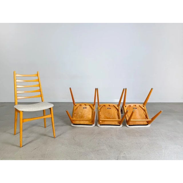 Vintage Chairs in Bouclé, 1960s, Set of 4 For Sale - Image 5 of 12