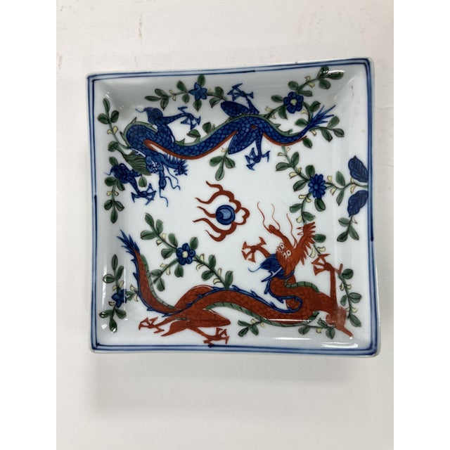 Mid 20th Century Vintage Chinese Porcelain Wucai Blue and Red Dragons Dish Catchall For Sale - Image 5 of 14