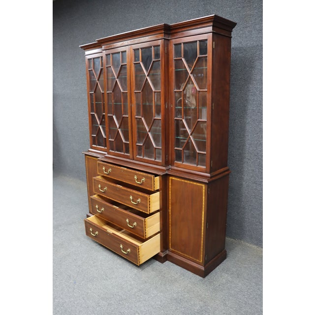 Henkel Harris Virginia Galleries Genuine Mahogany Two-Piece Breakfront China Cabinet For Sale - Image 17 of 17
