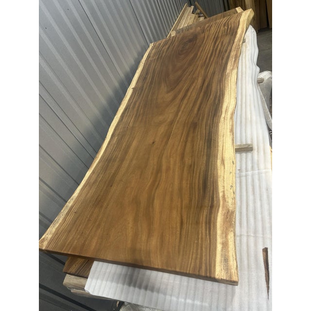 Live Edge Single-Slab Monkeypod Dining Table, 8 Ft 4 In, Bullseye Figure For Sale - Image 4 of 4