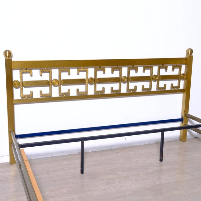Italian Brass Double Bed from the 1970s For Sale - Image 11 of 18