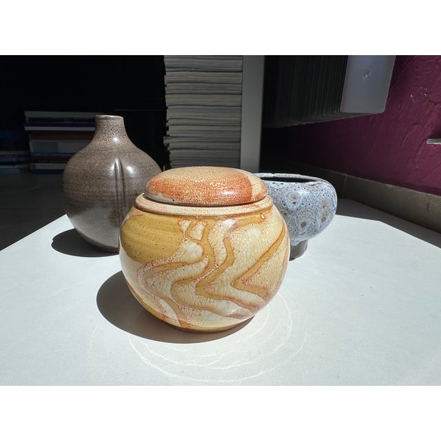 Studio Ceramic Lidded Box with Shino-Inspired Flowing Glaze in Honey, Cream and Iron Red, Germany, 1970s For Sale - Image 15 of 16