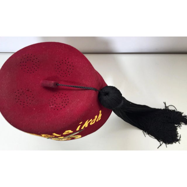 Late 20th Century Vintage Al Malaikah Masonic Shriner Burgundy Wool Fez Hat For Sale - Image 5 of 12