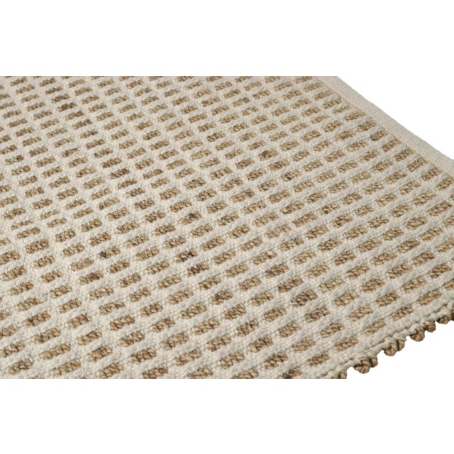 Looking for a custom size? For more information on customization capabilities, please reach out to custom@chairish.com....