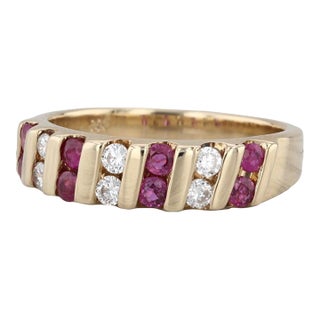 0.74ctw Ruby Diamond Ring 14k Yellow Gold Size 8.25 Stackable For Sale