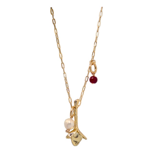 Flora Pendant Necklace - Red For Sale