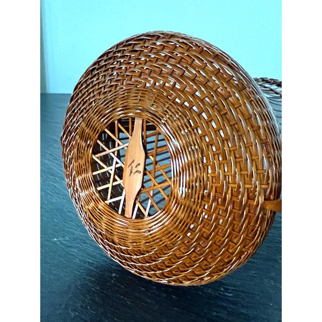 Japanese Woven Bamboo Ikebana Basket by Jin Morigami For Sale - Image 12 of 13