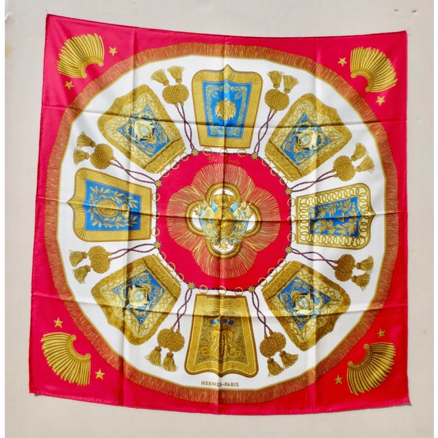 Hermès Silk Scarf Poste et Cavalerie" design 1987 Paris France. Measurements are 35.5" by 35.5".