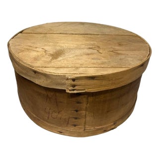 Mid 20th Century Vintage Early American Shaker Style Bentwood Cheese Box For Sale