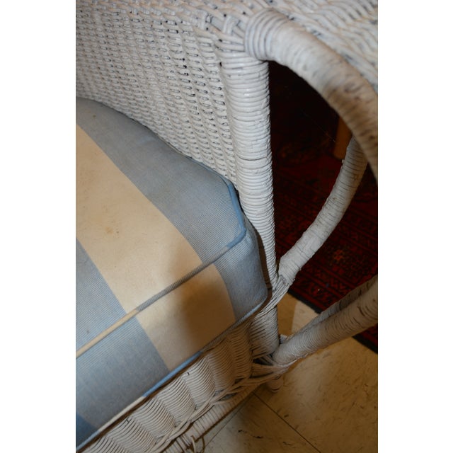 Vintage White Wicker Oversized Fan Back / Cobra Patio Arm Chair With Blue Stripe Cushion For Sale - Image 9 of 12