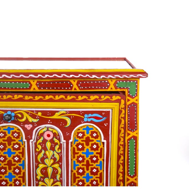 Moroccan Painted Coffee Table /Trunk Moorish Details, First Half 20th Century For Sale - Image 4 of 14