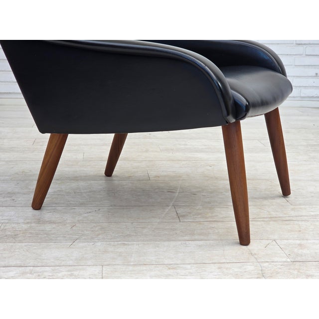 Mid-Century Modern Danish Armchair in Black Artificial Leather and Teak Wood Legs, 1970s For Sale - Image 3 of 15