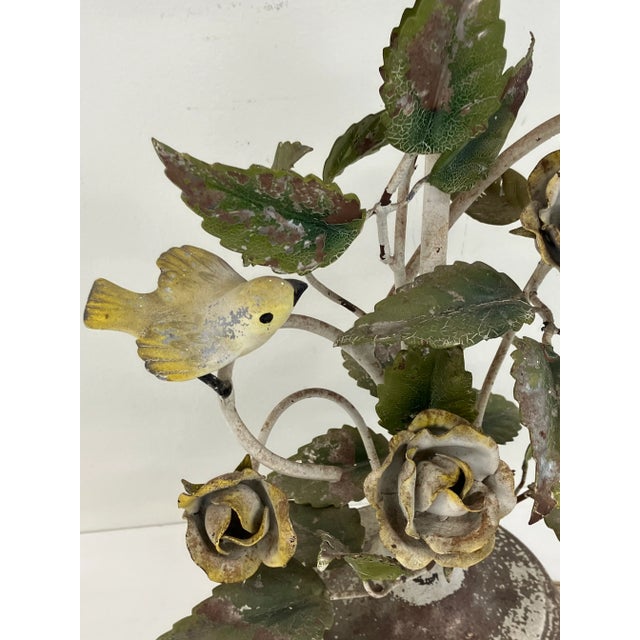 Metal Vintage Italian Tole Bird & Floral Table Lamp, Cottagecore, Circa 1950s For Sale - Image 7 of 13