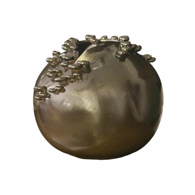 Global Views Cascading Reef Reactive Bronze Short Ceramic Vase From Studio a Home by Global Views – Made in Italy For Sale - Image 4 of 10