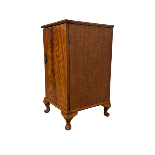 1970s 1970s French Style Bedside Cabinet or Nightstand With Figured Door, Interior Shelf, and Cabriole Legs For Sale - Image 5 of 10