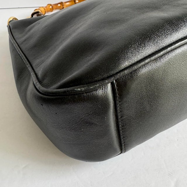 Late 20th Century Gucci Diana Era Bag Bamboo Top Handle Purse 90s Vintage Designer Black Leather For Sale - Image 5 of 12