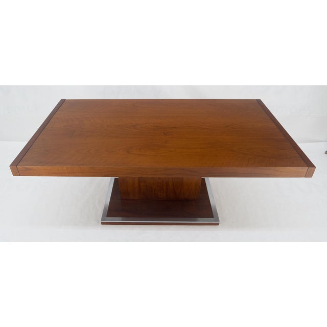 Single Pedestal Base Milo Baughman Walnut Dining Table w/ 2x16" Leaves MINT For Sale - Image 10 of 15