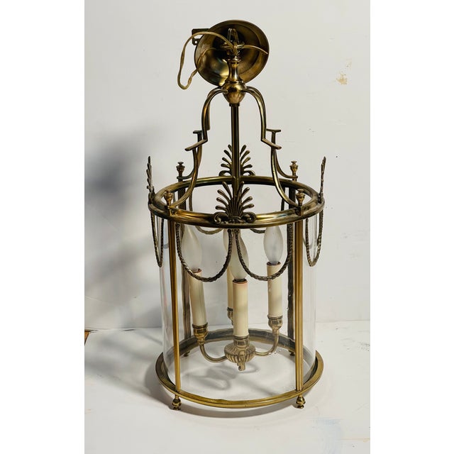 Neoclassical 1940s Elegant Brass Neoclassical Pendant Chandelier For Sale - Image 3 of 8