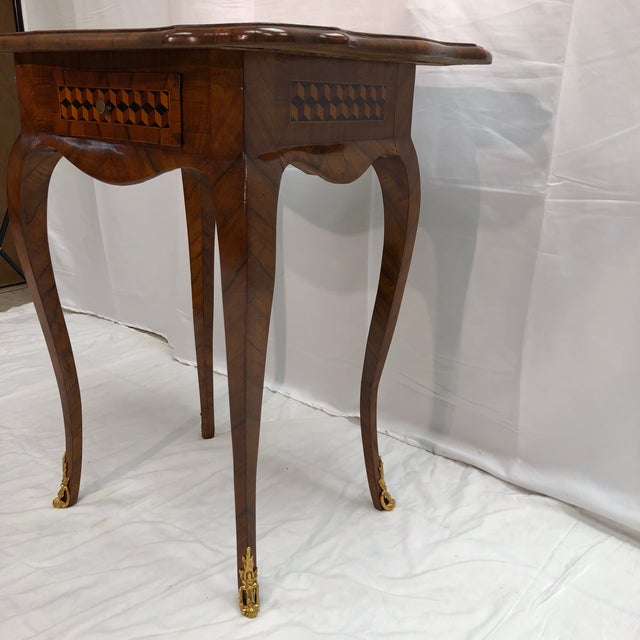 Italian Late 18th Century Antique Louis XV Style Walnut Marquetry Side Table For Sale - Image 3 of 10