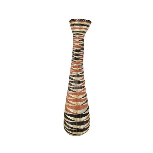 Early 20th Century Early 20th Century Tutsi Tight Weave Wedding Basket Vase Rwanda 32 Inch For Sale - Image 5 of 5