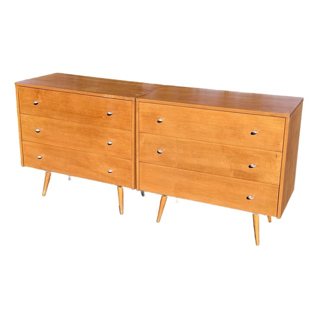 Vintage 1950s Paul McCobb Planner Group Style Maple Wood 3-Drawer Cabinets, a Pair For Sale