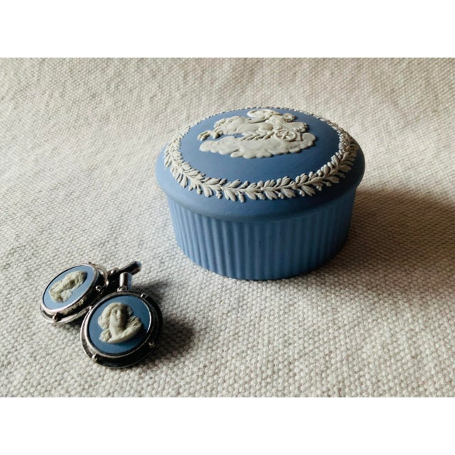 Blue Vintage Wedgwood Blue Jasperware Round Trinket Box - East Hampton Estate Find For Sale - Image 8 of 15