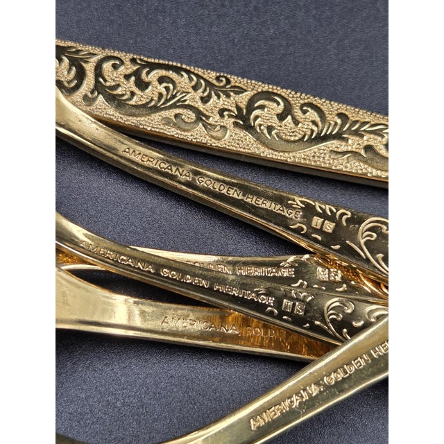 Vintage 1950s International Silver Co. "Americana Golden Heritage" Flatware - 21-Piece Collection For Sale - Image 14 of 18