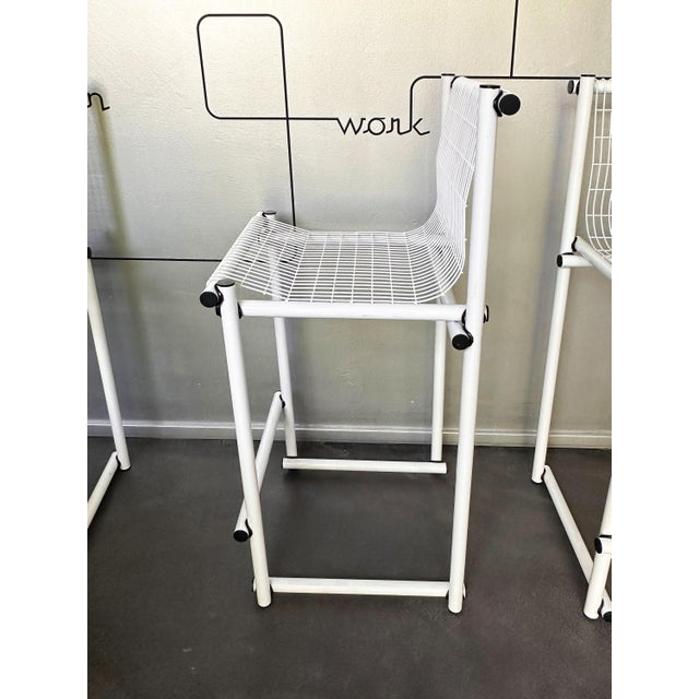 Modernist Italian White Steel Wire Counter Stools, 1970s, Set of 3 For Sale - Image 6 of 13